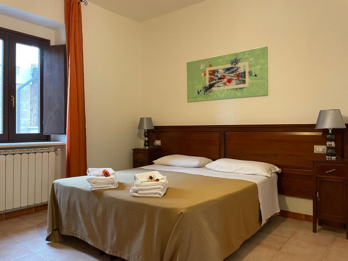 Borgo Patierno Guest House Conca della Campania Ruang foto