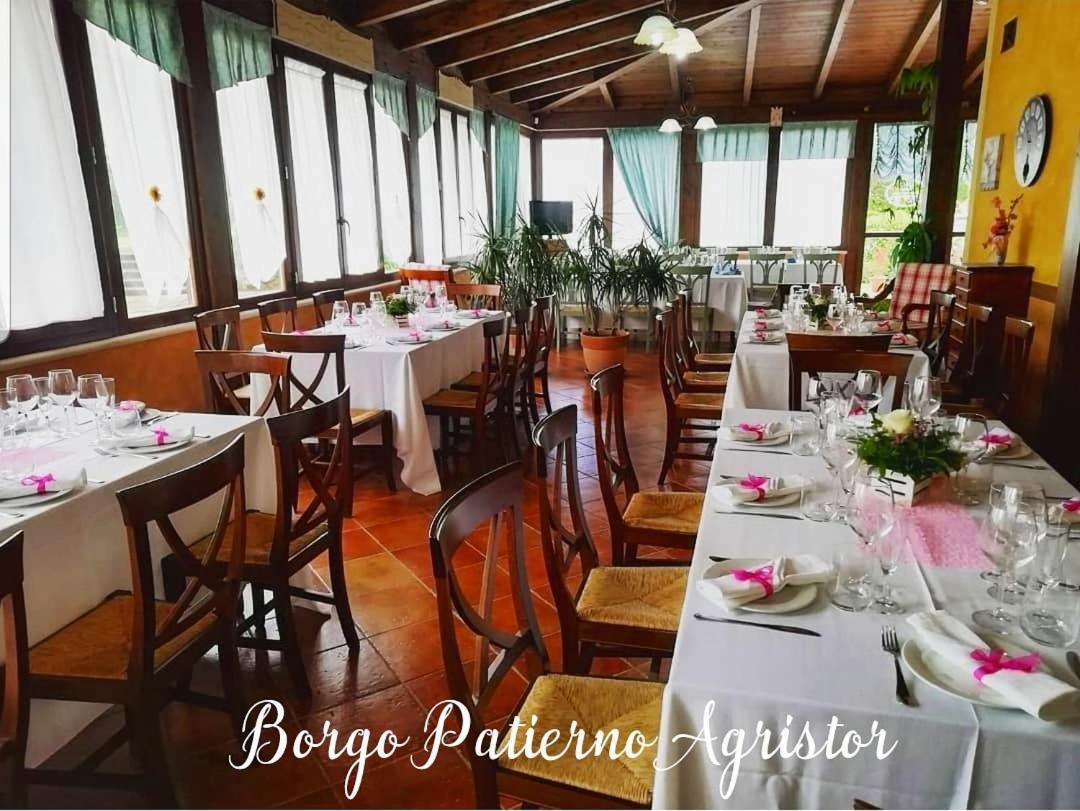 Borgo Patierno Guest House Conca della Campania Bagian luar foto