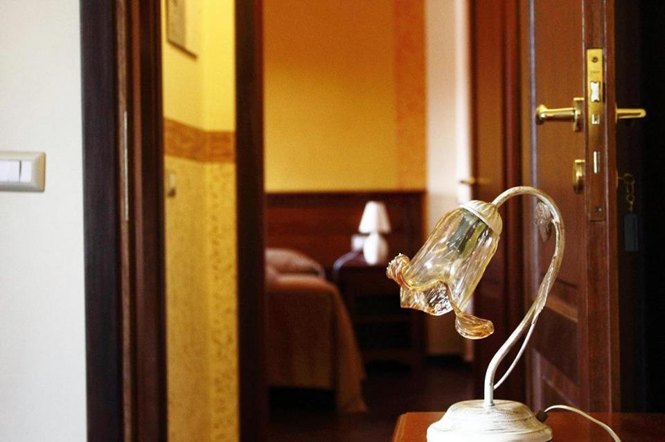 Borgo Patierno Guest House Conca della Campania Bagian luar foto