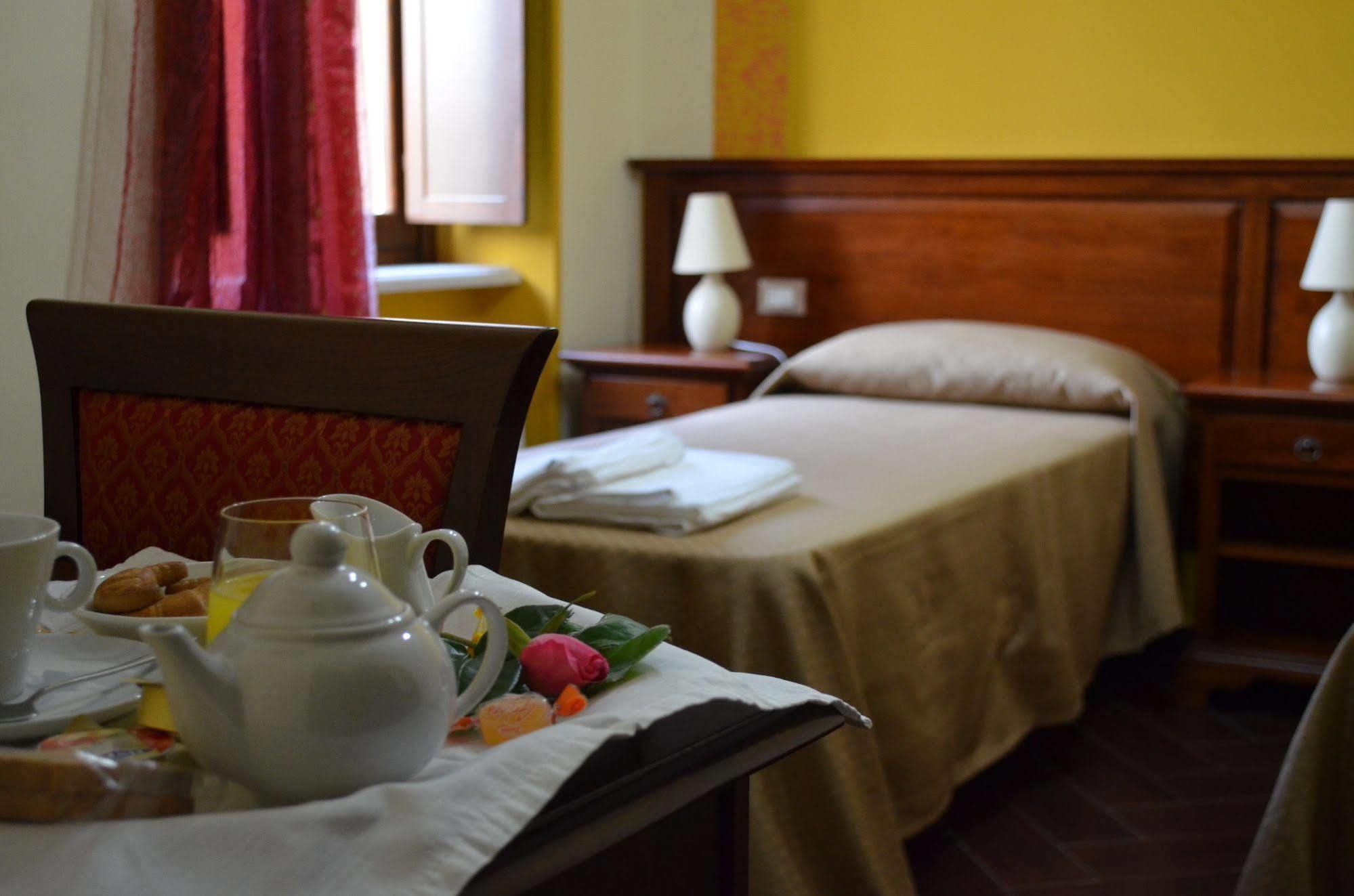 Borgo Patierno Guest House Conca della Campania Bagian luar foto